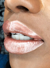 Load image into Gallery viewer, Metallic Liquid Lipstick "Sydnee"